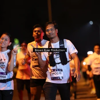Runner Photo 7625262