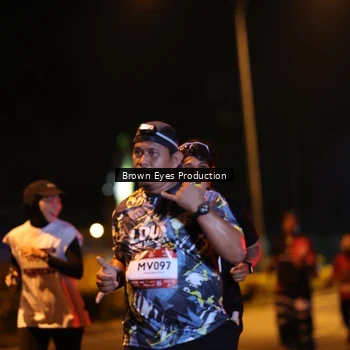 Runner Photo 7625268