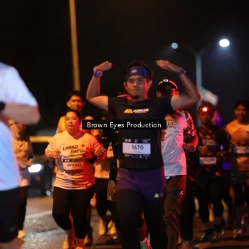 Runner Photo 7625286