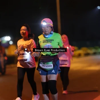 Runner Photo 7625299