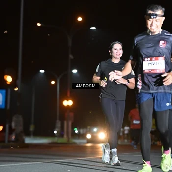 Runner Photo 7625320