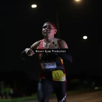 Runner Photo 7625382