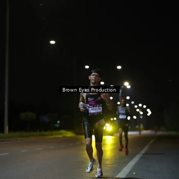 Runner Photo 7625383