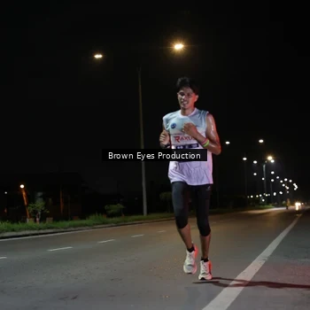 Runner Photo 7625391