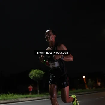 Runner Photo 7625394