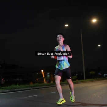 Runner Photo 7625397