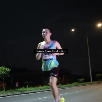 Runner Photo 7625406
