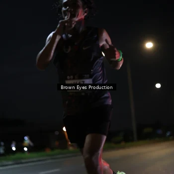 Runner Photo 7625411