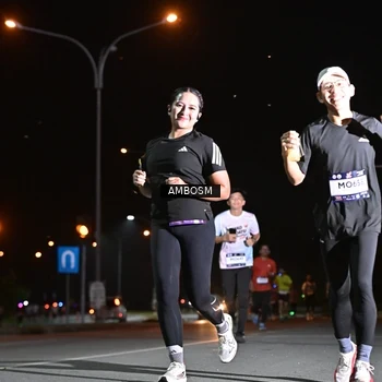 Runner Photo 7625415