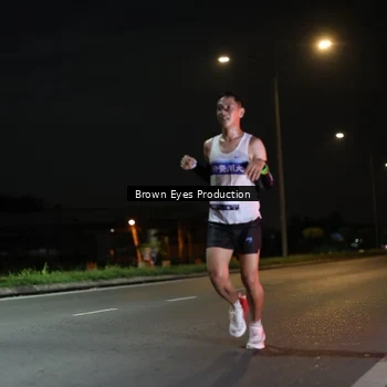 Runner Photo 7625421