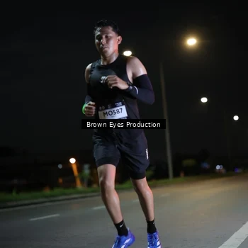 Runner Photo 7625442
