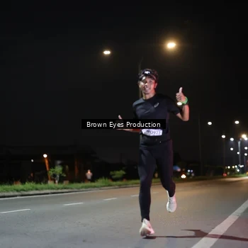 Runner Photo 7625453