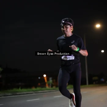 Runner Photo 7625454