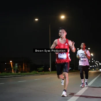 Runner Photo 7625455