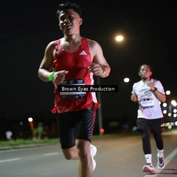 Runner Photo 7625457
