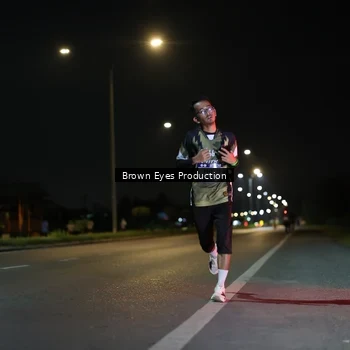 Runner Photo 7625459
