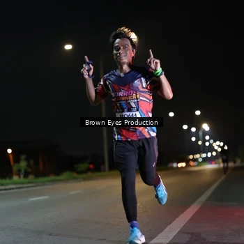 Runner Photo 7625464