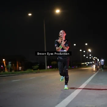 Runner Photo 7625465