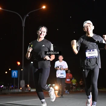 Runner Photo 7625468