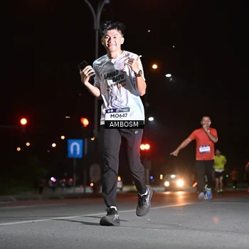 Runner Photo 7625479