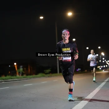 Runner Photo 7625481