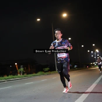 Runner Photo 7625484