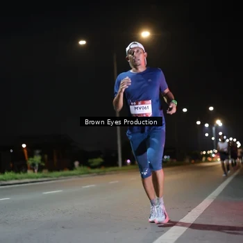 Runner Photo 7625487