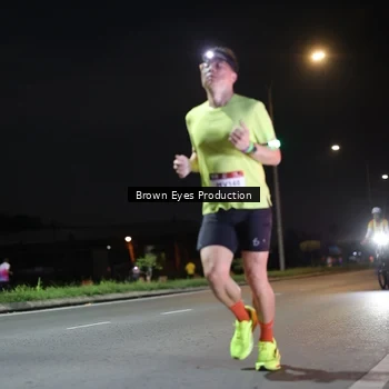 Runner Photo 7625507