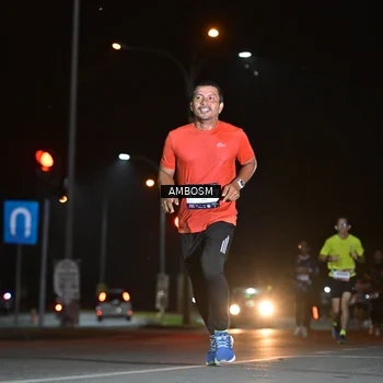 Runner Photo 7625513