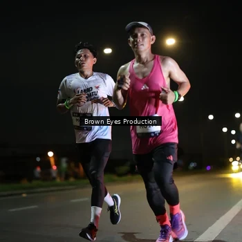 Runner Photo 7625517