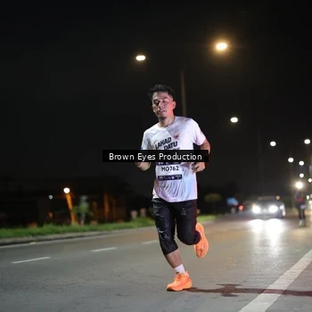 Runner Photo 7625518