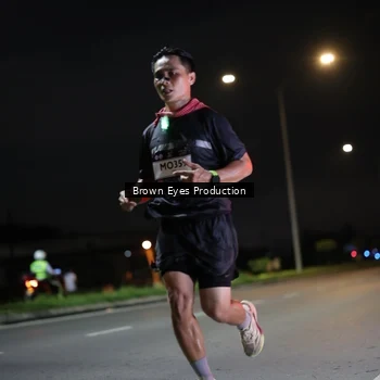 Runner Photo 7625535