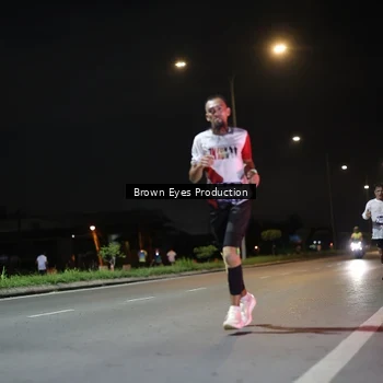 Runner Photo 7625540