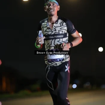 Runner Photo 7625543