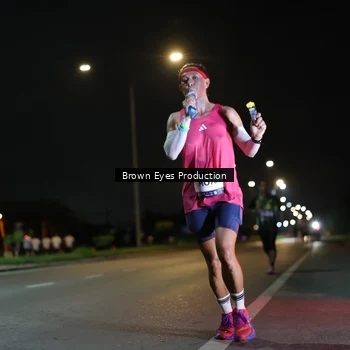 Runner Photo 7625548