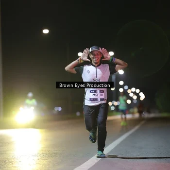Runner Photo 7625553