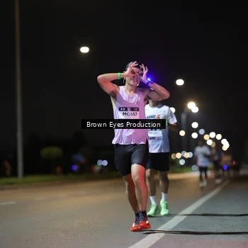 Runner Photo 7625568
