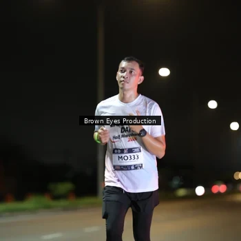 Runner Photo 7625596
