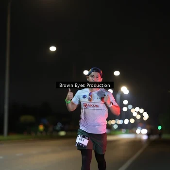 Runner Photo 7625597