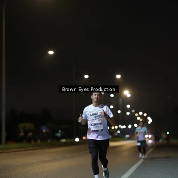Runner Photo 7625598