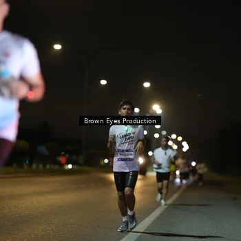 Runner Photo 7625600