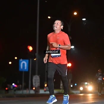 Runner Photo 7625601