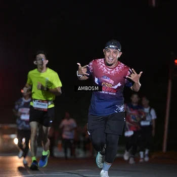 Runner Photo 7625617