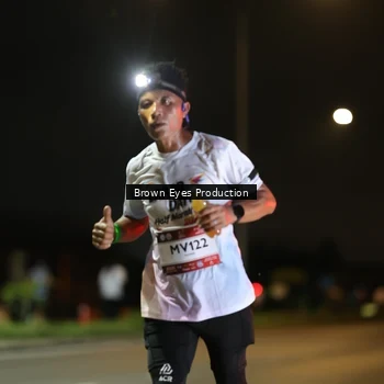 Runner Photo 7625618