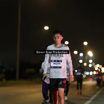 Runner Photo 7625627