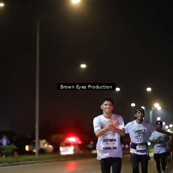Runner Photo 7625629