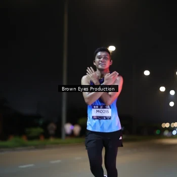 Runner Photo 7625631