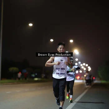 Runner Photo 7625637
