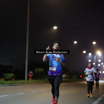 Runner Photo 7625643