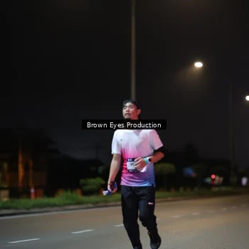 Runner Photo 7625646